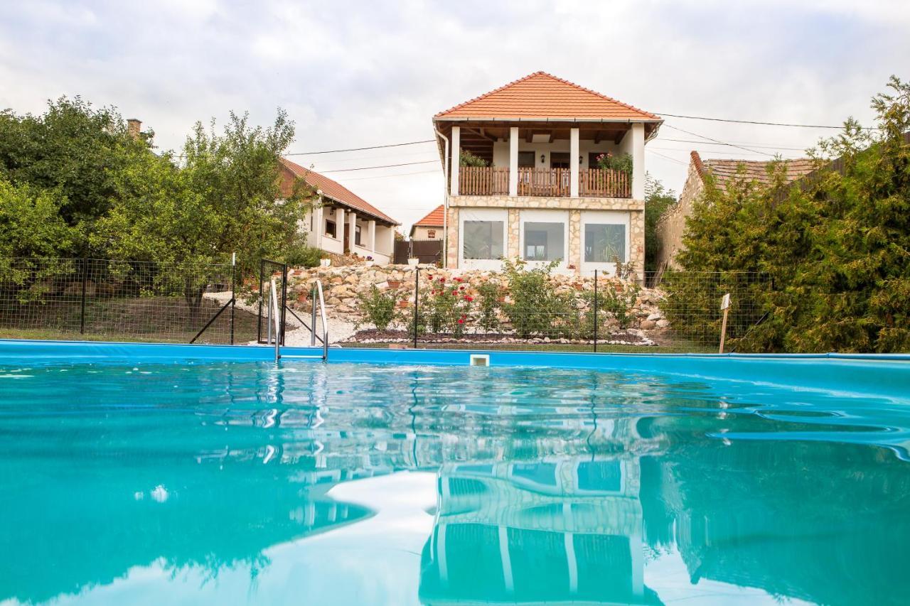Tokaj Hill Panorama Guesthouse Серенч Екстериор снимка